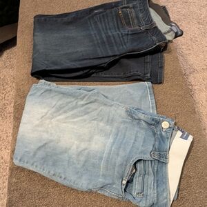 Democracy Women's Slim Straight Jeans in Light and Dark Wash